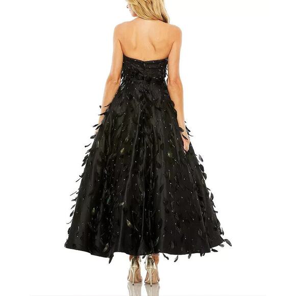 Mac Duggal Strapless Feather Embellished Ball Gown - Size 0 - Picture 3 of 3